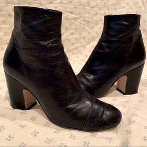 Zara Cap Toe Block Heel Bootie Navy Blue 7.5 / 38